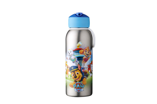 Paw Patrol
Doppelwandiger Edelstahl, rostfrei
Hochklappen und trinken!
Auch für Sprudelwasser geeignet (ohne Strohhalm)
Auslaufsicher
Hält 9 Stunden heiß (vor dem Trinken Temperatur prüfen!)oder 12 Stunden kalt
BPA-frei