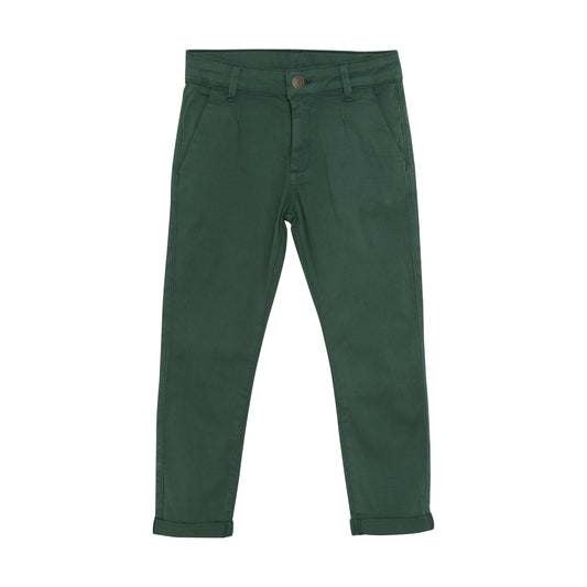 Für Kids, die immer auf Abenteuer aus sind! Die Hose Twill von Minymo ist perfekt für alle kleinen Entdecker. Mit hochwertigem Twill-Stoff und lässigem Schnitt bietet sie den ganzen Tag lang Komfort und Style.